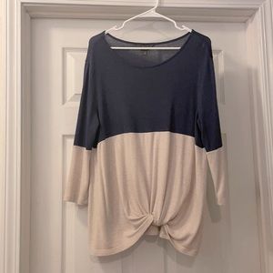Mix 41 by Hawthorn navy and cream color block sweater